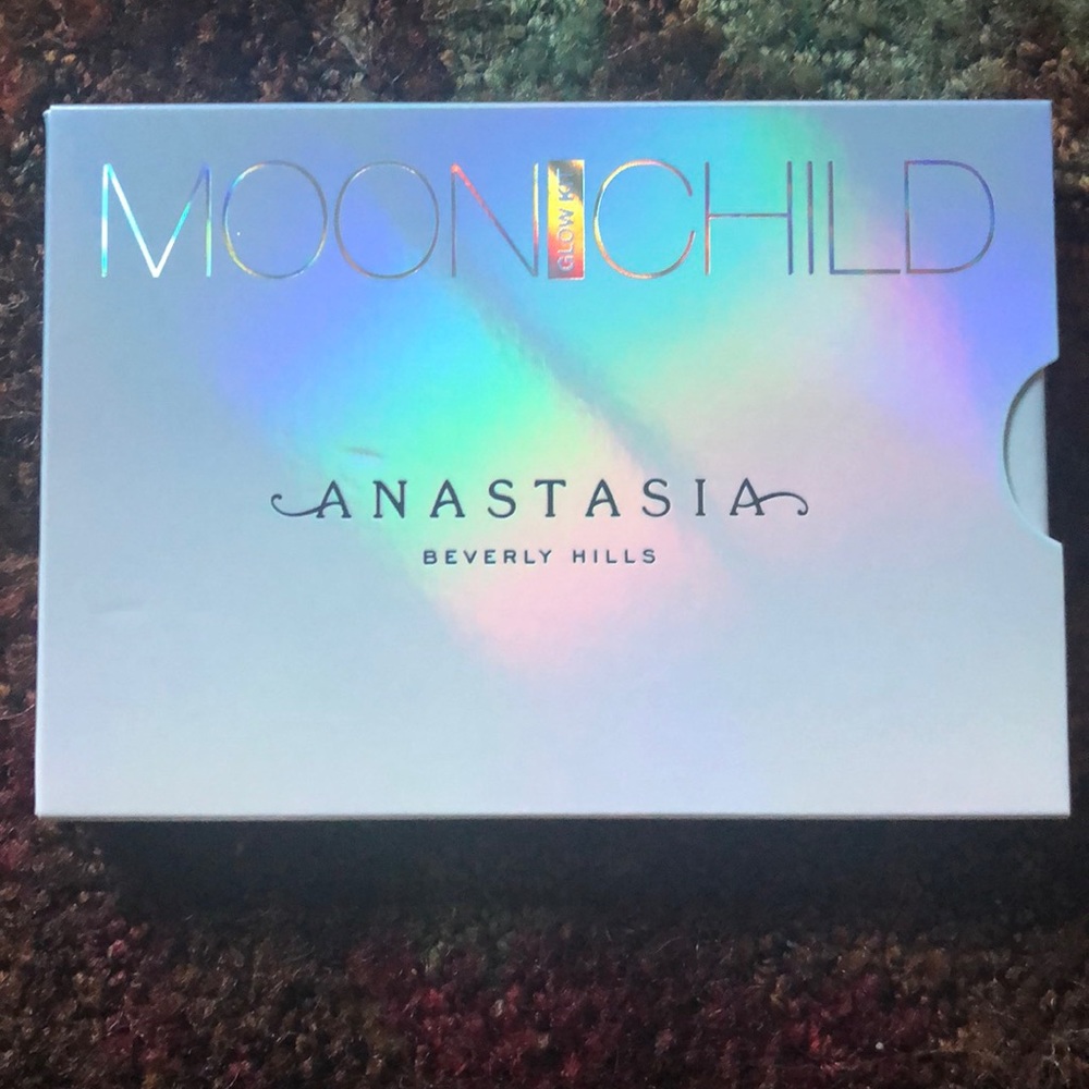 Anastasia Beverly Hills Moonchild Glow Kit